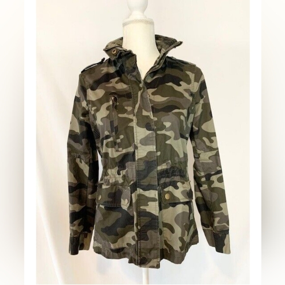 Love tree military style jacket. - Picture 6 of 8